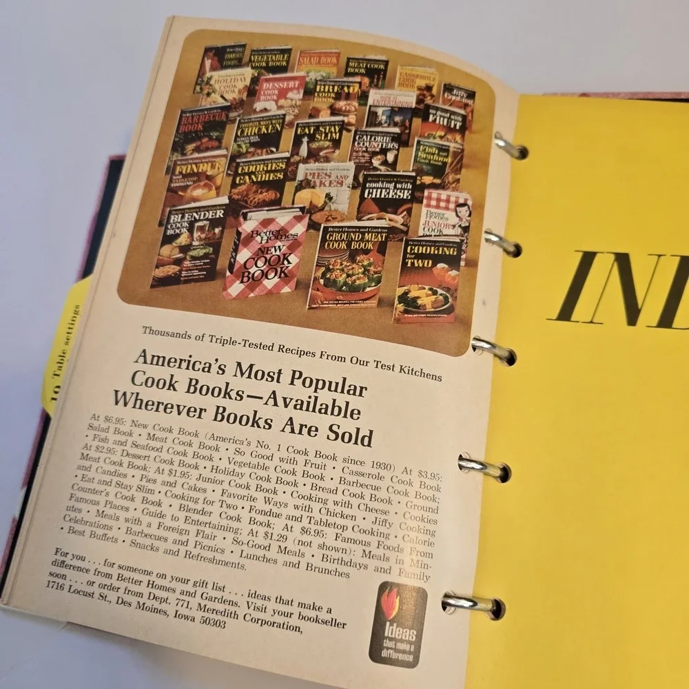 Vintage 1968 Better Homes Gardens Red Check New‎ Cook Book Meredith Press 5 Ring